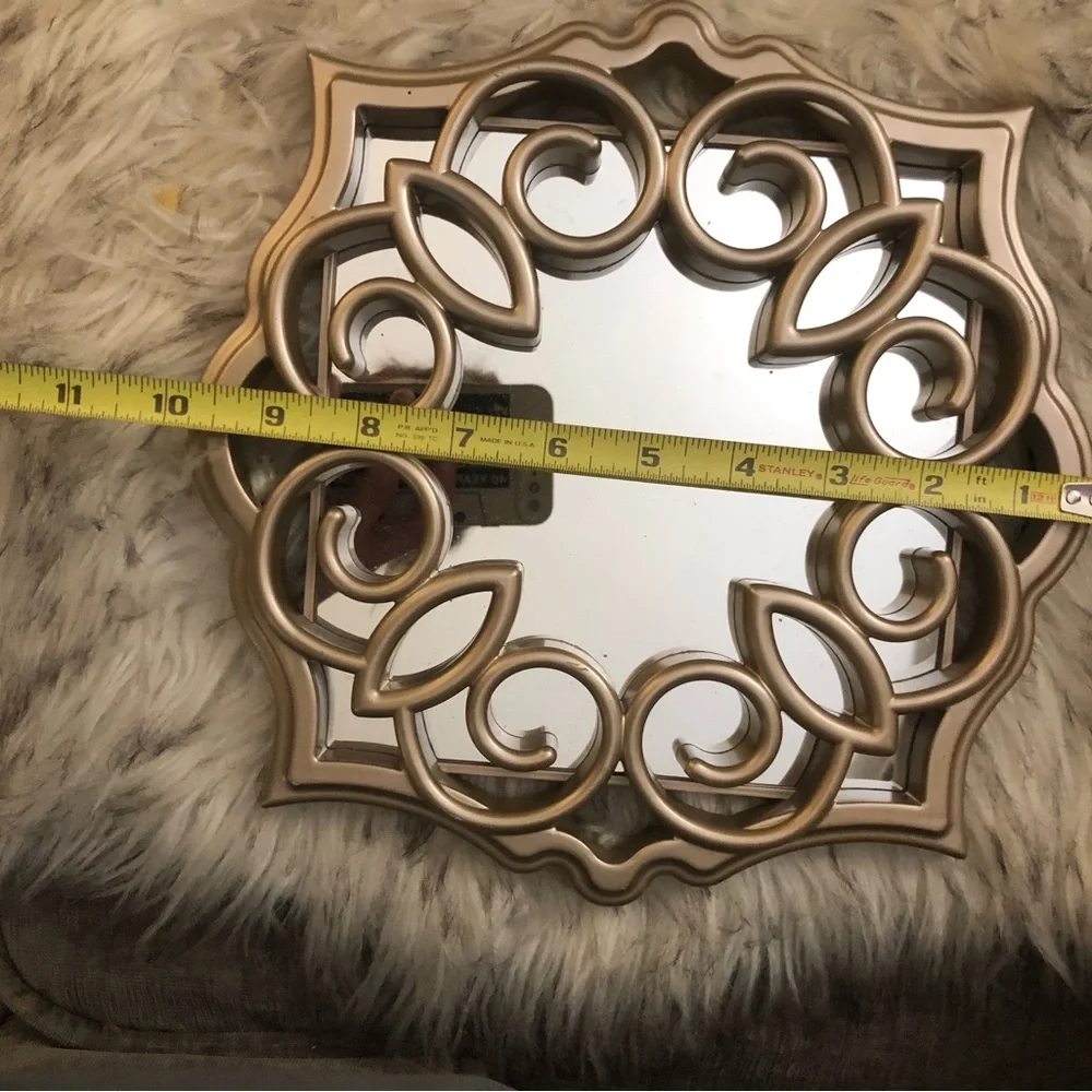Set Of Three Decorative Gold Scrolled Wall Mirrors Lightweight Hollywood Regency